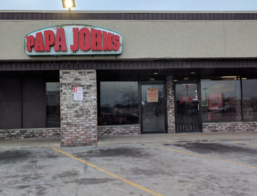 Come visit  and enjoy amazing food at Papa Johns Pizza