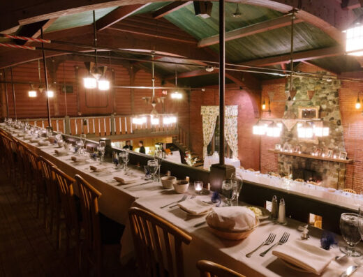 Come visit  and enjoy amazing food at Hubbard Park Lodge