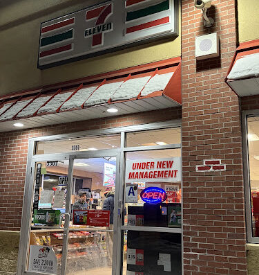 Come visit  and enjoy amazing food at 7-Eleven
