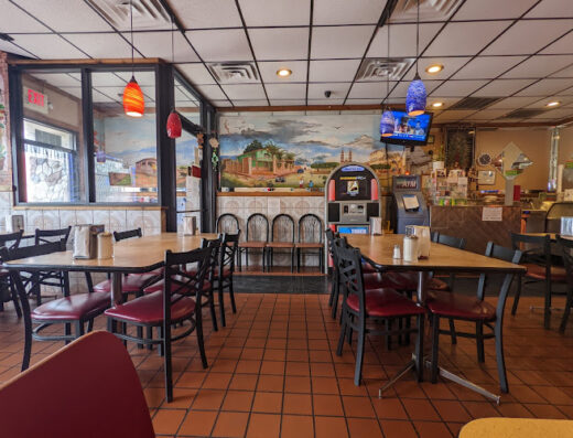 Come visit  and enjoy amazing food at Taqueria Los Comales | Walker’s Point