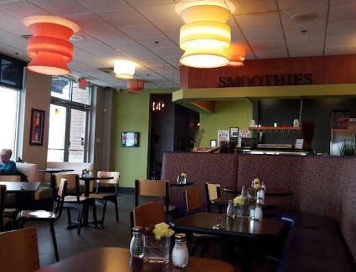 Come visit  and enjoy amazing food at Ally's Bistro