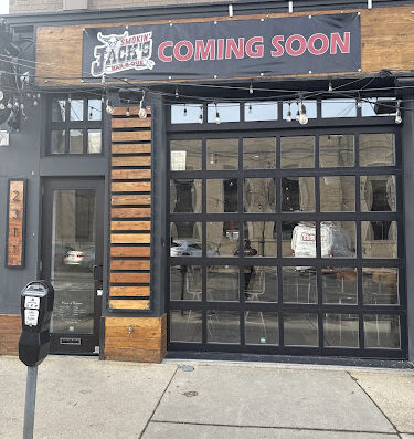 Come visit  and enjoy amazing food at Smokin' Jack's BBQ (Murray Ave)