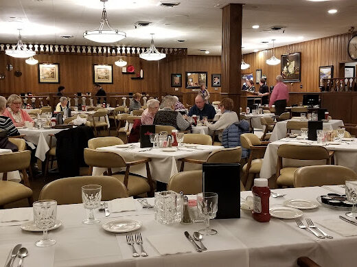 Come visit  and enjoy amazing food at Alioto's