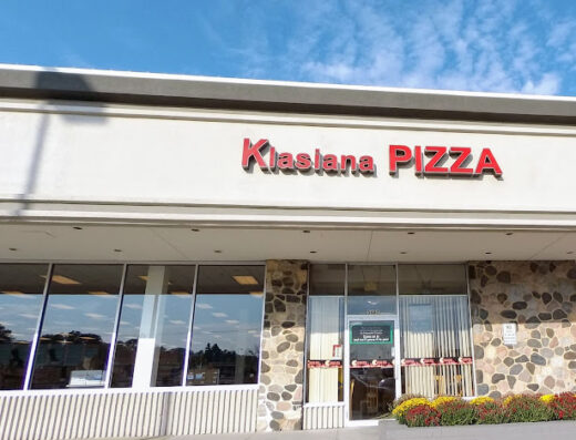 Come visit  and enjoy amazing food at Klasiana Pizza