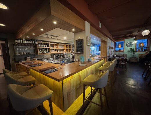 Come visit  and enjoy amazing food at Purslane