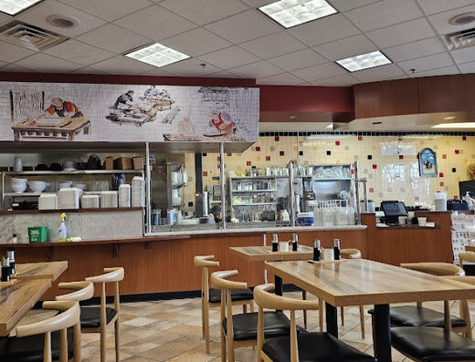 Come visit  and enjoy amazing food at Serious Sanji| Dumpling & Dim Sum & Bubble Tea