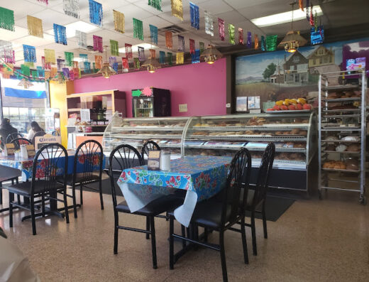 Come visit  and enjoy amazing food at Del Valle Oaxaqueño Restaurante & La Casa Del Pan #2