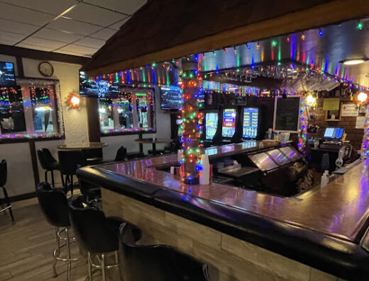 Come visit  and enjoy amazing food at The Golden Lion