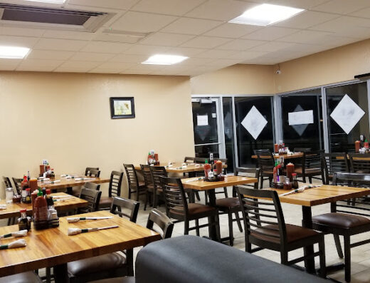 Come visit  and enjoy amazing food at Pho Saigon