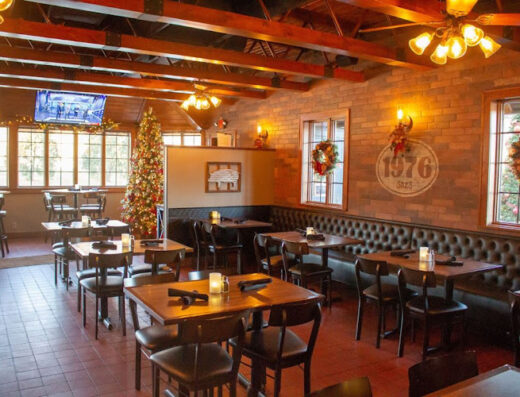 Come visit  and enjoy amazing food at Saz's State House