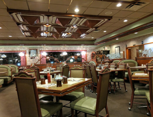 Come visit  and enjoy amazing food at The Forum