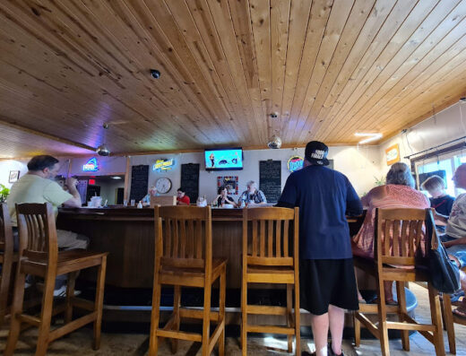 Come visit  and enjoy amazing food at CHILInn