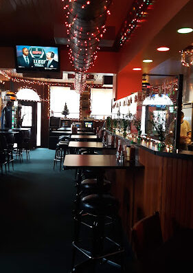 Come visit  and enjoy amazing food at Valley Inn