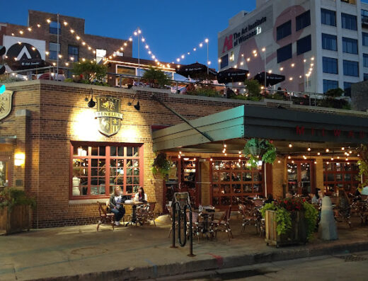 Come visit  and enjoy amazing food at Café Benelux