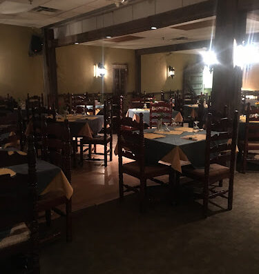 Come visit  and enjoy amazing food at Café El Sol